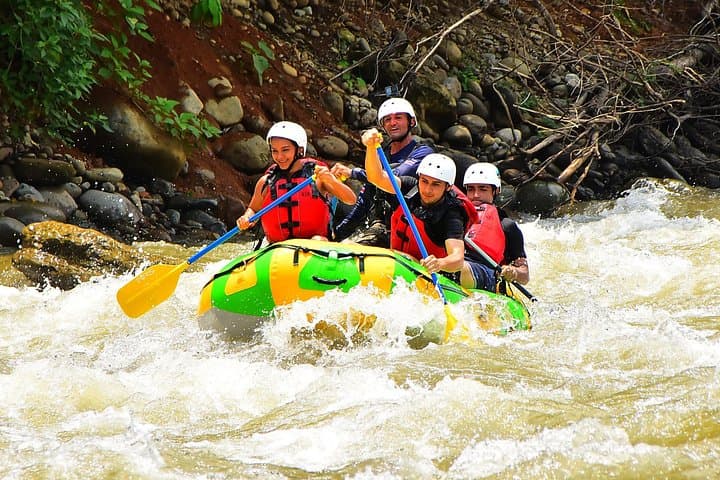 Savegre River Whitewater Rafting Day Tour — Class II–III Costa Rica Adventure photo 4