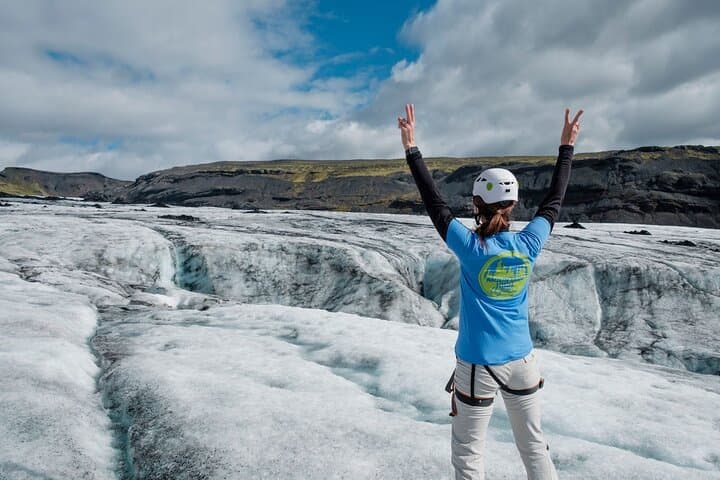 4-Day Northern Lights & Ice Caves Adventure from Reykjavík — Super Jeep, Glacier Walks, Þórsmörk photo 3
