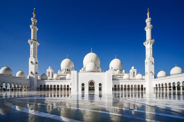 Abu Dhabi Sheikh Zayed Mosque & Ferrari World: Day Tour with Transfers photo 2