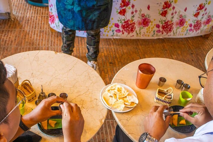 Caribbean Hot Sauces & Empanadas Tasting in Cartagena photo 6