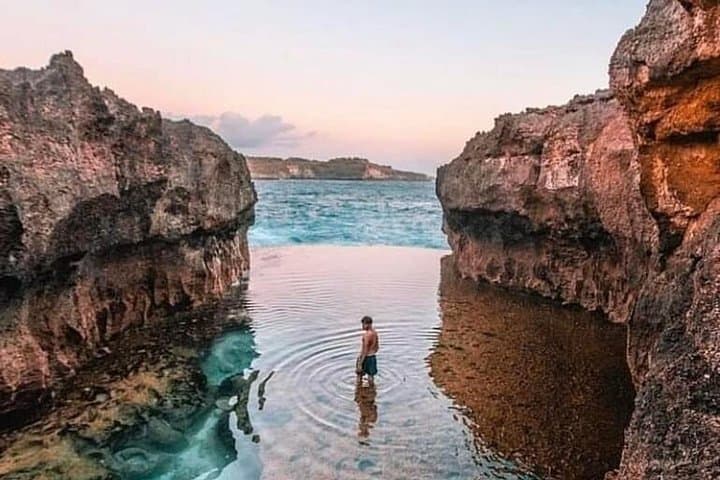 Nusa Penida One-Day Adventure: Kelingking, Angel's Billabong & Crystal Bay photo 2