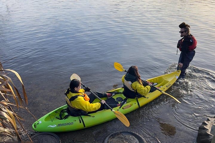 Twilight Kayak Glowworm Tour on Waikato River — Pokaiwhenua Canyon Stargazing photo 3