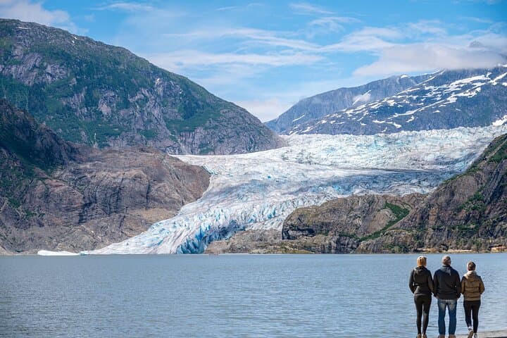 Exploring Mendenhall Glacier: A Self-Guided Adventure from Juneau
