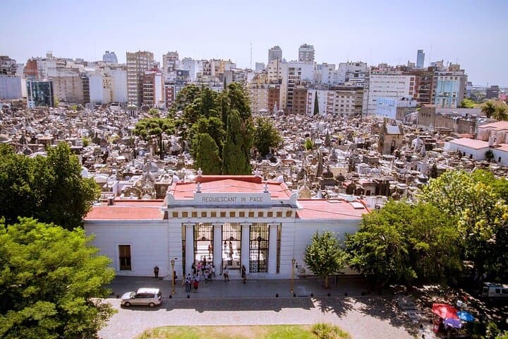 Buenos Aires in a Day: Recoleta Cemetery, La Boca & Tigre Delta Cruise photo 4