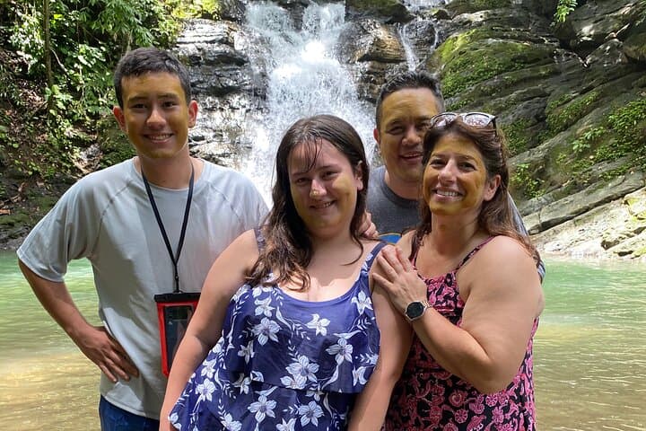 Private Waterfalls and Beaches Day Trip from Quepos, Costa Rica photo 4