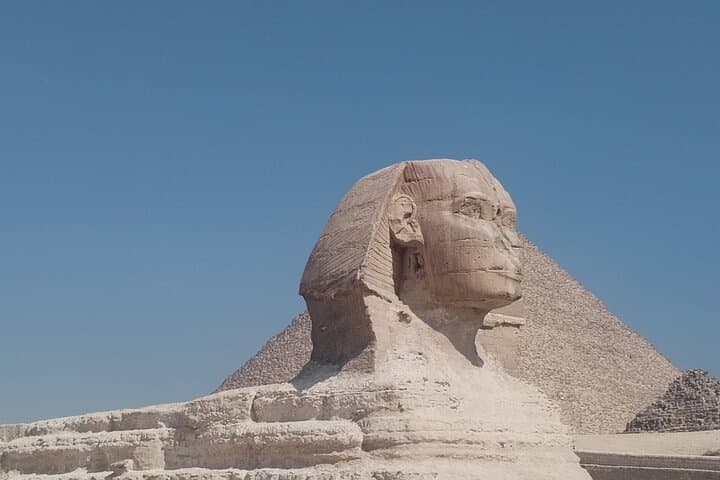 Giza Pyramids Private Tour: Expert Guide & Camel Ride Experience