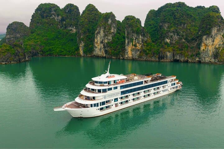 Boss Cruise Full-Day Halong Bay: Sung Sot Cave, Titov Island & Luon Cave photo 1