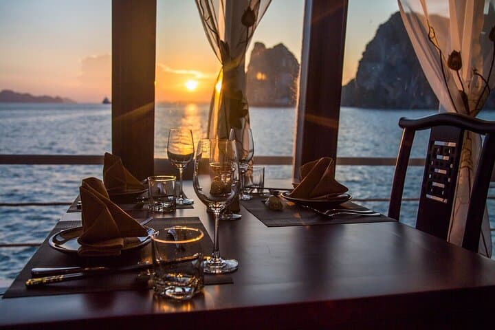 Overnight Cruise in Bai Tu Long Bay: 2-Day Renea Journey to Thien Canh Son Cave photo 2