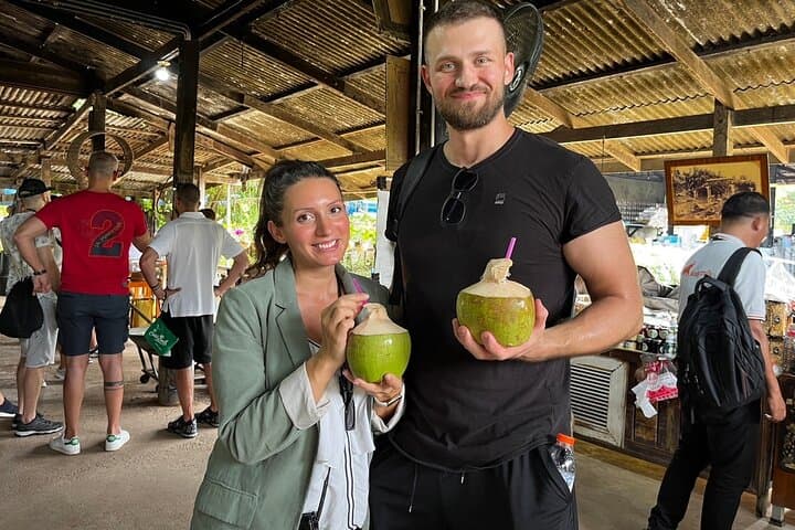 Amphawa & Maeklong: Floating Markets, Railway Drama and Firefly Boat Ride photo 3