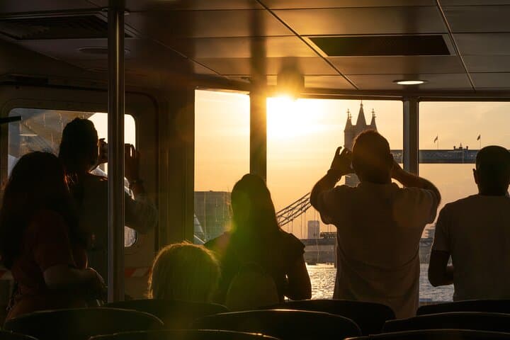 Thames Return Cruise to Old Royal Naval College & Painted Hall photo 4