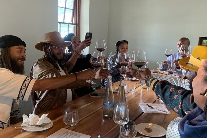 Downtown Stellenbosch: 3-Hour Wine Tasting & Walking Tour with a Sommelier