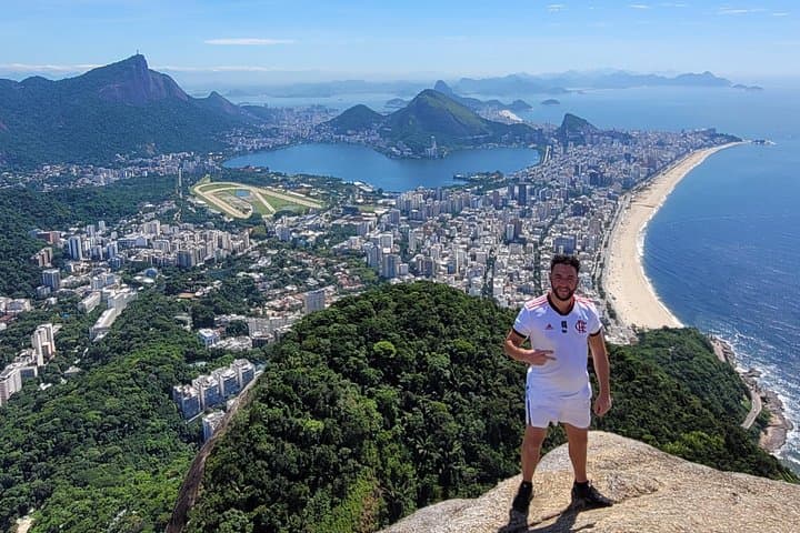Morro Dois Irmãos Hike and Vidigal Favela Rappel — Rio de Janeiro Panorama photo 3