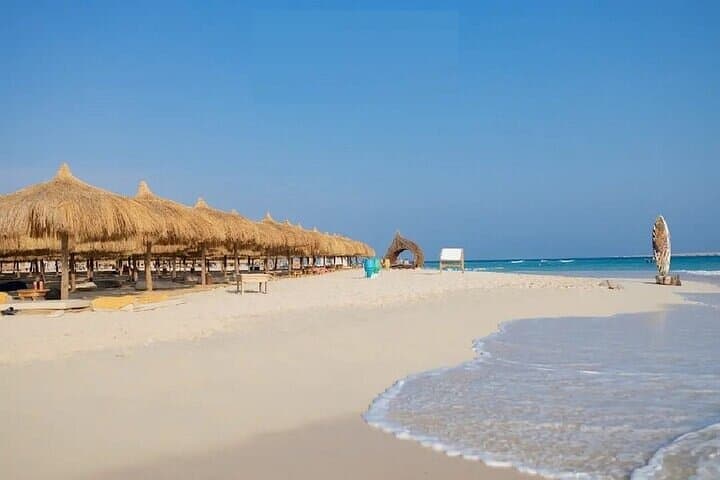 Private Hula Hula Island Snorkeling Trip from Hurghada with Lunch photo 4