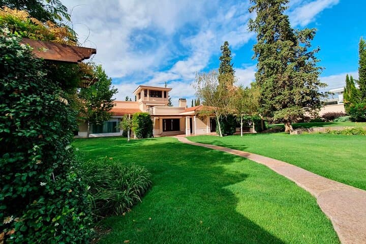 Luxury Mendoza Wine Escape: 2-Day Casa Agostino Resort Getaway photo 2