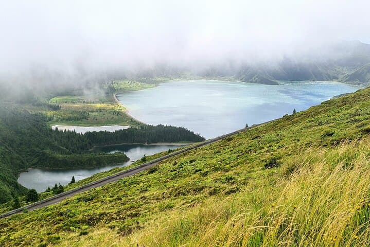 Private Full-Day Lagoa do Fogo & Sete Cidades Tour — São Miguel Volcano Lakes photo 2