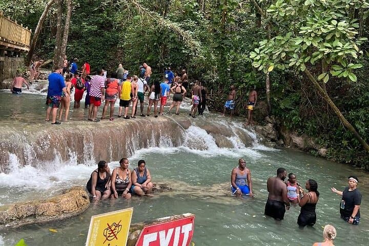 Martha Brae Rafting and Dunn's River Falls: Private Day Tour from Montego Bay photo 6