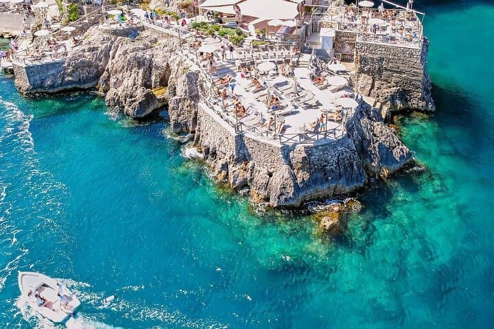 Private Sorrento Boat Tour to Capri and the Blue Grotto photo 3