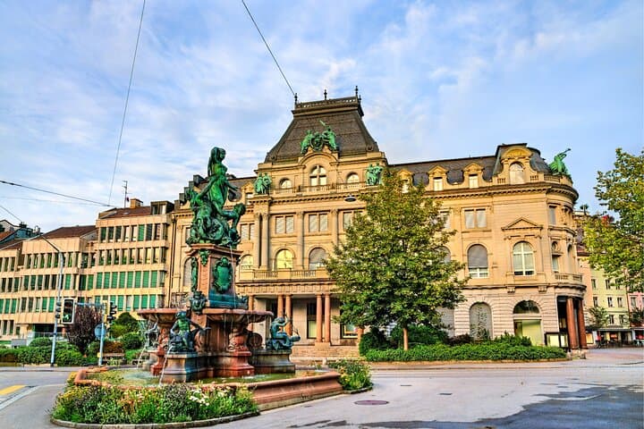 St. Gallen Scavenger Hunt: Self-Guided Highlights Walking Tour of Old Town