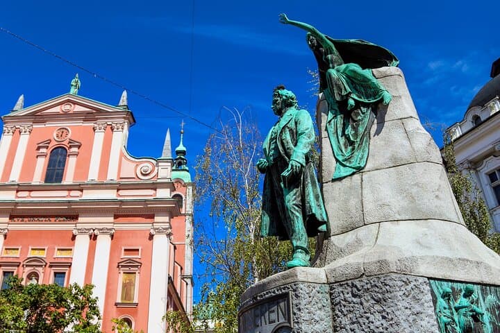 Ljubljana Scavenger Hunt: Self-Guided Audio Tour of the Old Town photo 5