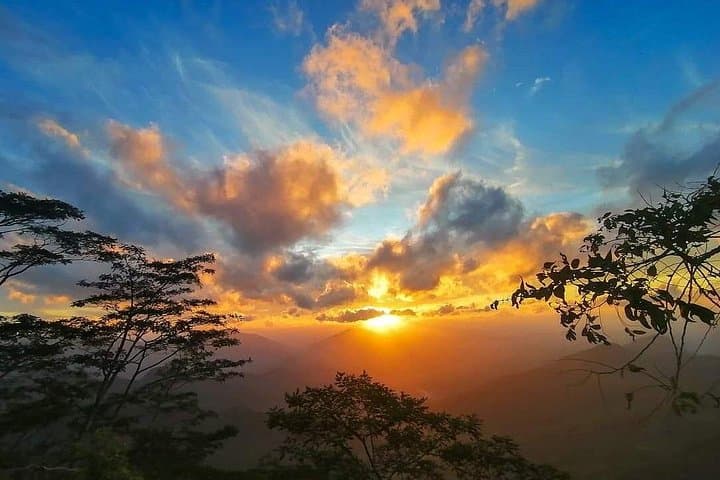 Ampuluwawa Tower Day Extension from Kandy: Tea Trails and Panoramic Peaks photo 2