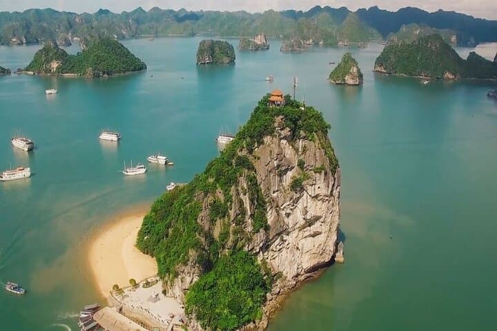 Margaret Cruise: 2-Day Halong Bay Explorer from Hanoi photo 5