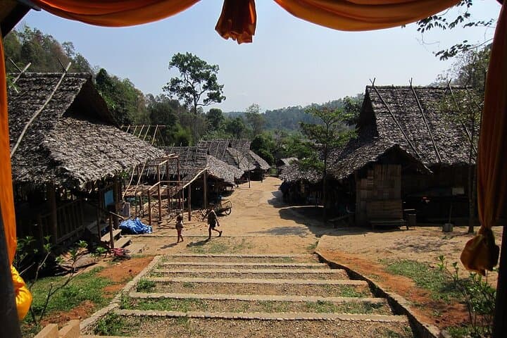 Cycle and Kayak: Vientiane Day Trip to Tad Moon Waterfall photo 3