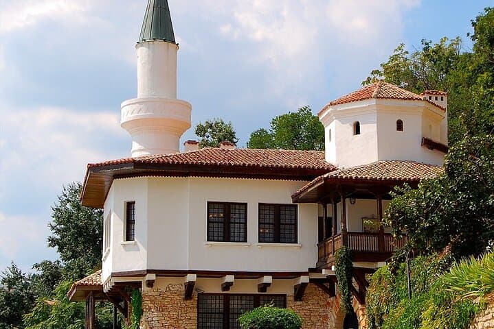 Coastal Circuit: Aladzha Monastery, Balchik, Cape Kaliakra & Varna — Full-Day Private Tour photo 2