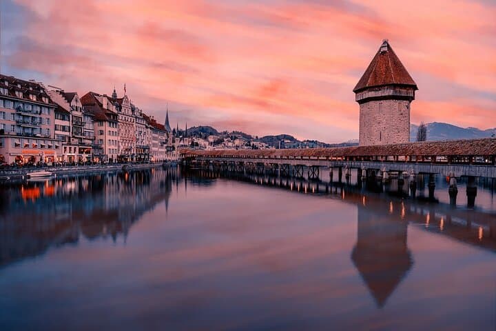 Explore Lucerne in 3 Hours: Local-Guided City Walking Tour