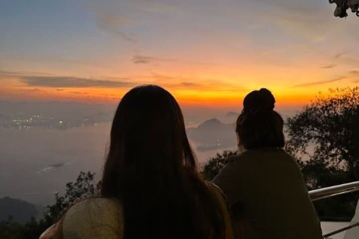 Sunrise at Sugarloaf Mountain: Cable Car Sunrise & Breakfast in Rio photo 5