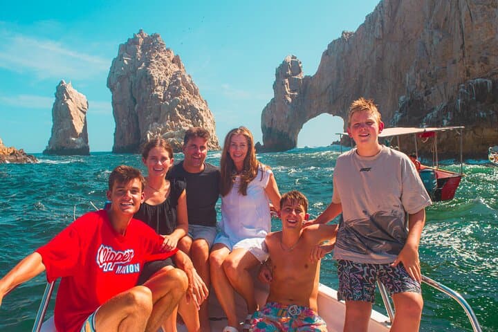Glass-bottom Boat to El Arco and Beach Stops — Cabo San Lucas Sightseeing photo 6