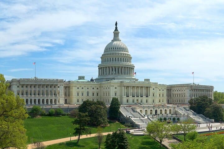 Explore Washington DC in Style: 4-Hour Private Tour in a Luxury Sprinter Van photo 6