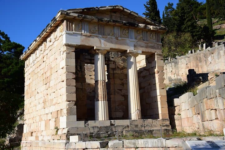 Delphi Private Day Tour from Athens: Visit the Oracle, Museum & Arachova photo 5