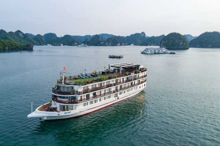 Amanda 5-Star Ha Long Bay 2-Day Overnight Cruise from Hanoi photo 2