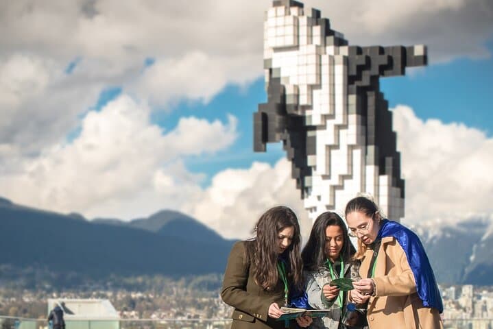 Vancouver Superhero Sightseeing Game — Heroes & Villains Outdoor Escape photo 6