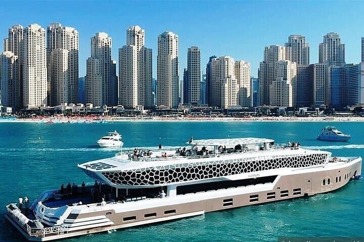 Sunset Luxury Lotus Cruise: Dubai Marina to Palm and Atlantis with Five-Star Buffet