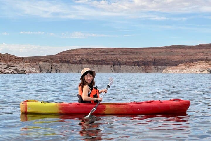 Paddle to Water Antelope Canyon: Lake Powell Guided Kayak Tour from Page