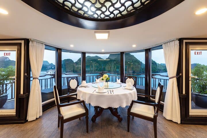 3-Day Castella Cruise: Explore Halong Bay, Sung Sot Cave & Titop Island photo 5