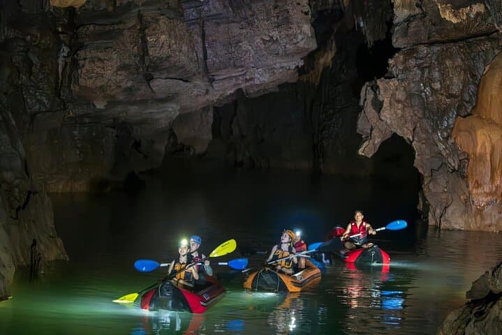 Paradise Cave & Phong Nha Cave Day Tour from Dong Hoi photo 4