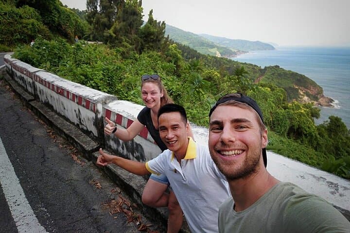 Hue to Hoi An via Hai Van Pass: Scenic Van Transfer with Stops at Lang Co & Marble Mountains