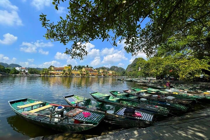 Ninh Binh Day Trip from Hanoi: Tam Coc Boat, Mua Cave & Hoa Lu photo 3