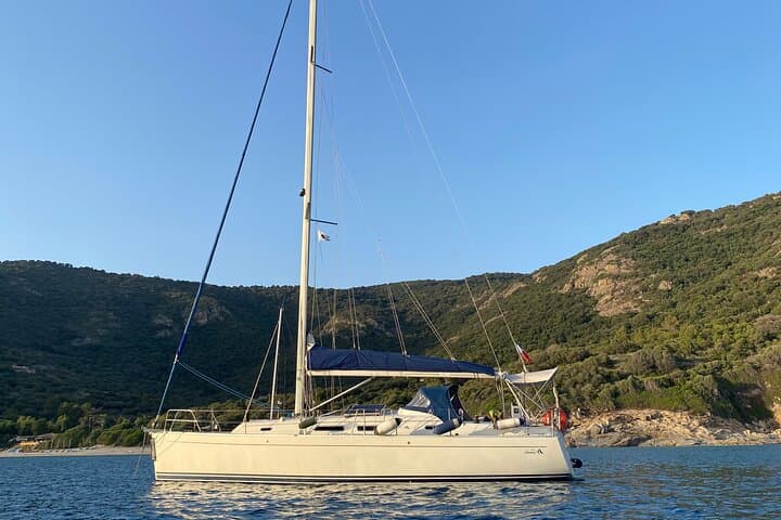 Private Sailing Cruise to the Lerins Islands from Cannes