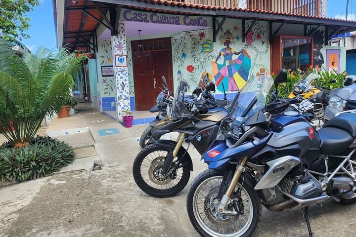 Panama 2-Day High-End Motorcycle Tour: Coast-to-Mountain VIP Ride