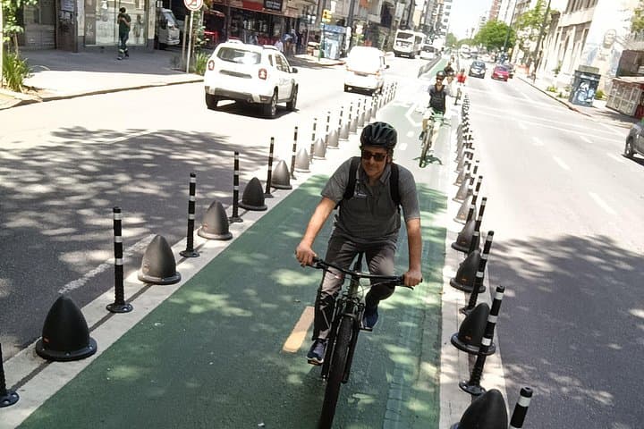 Montevideo Bike Tour for Cruise Passengers: Rambla & Historic City Ride photo 4