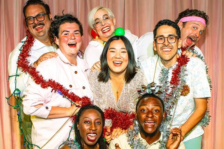 Murder Under the Mistletoe: Savannah Holiday Improv Show photo 2