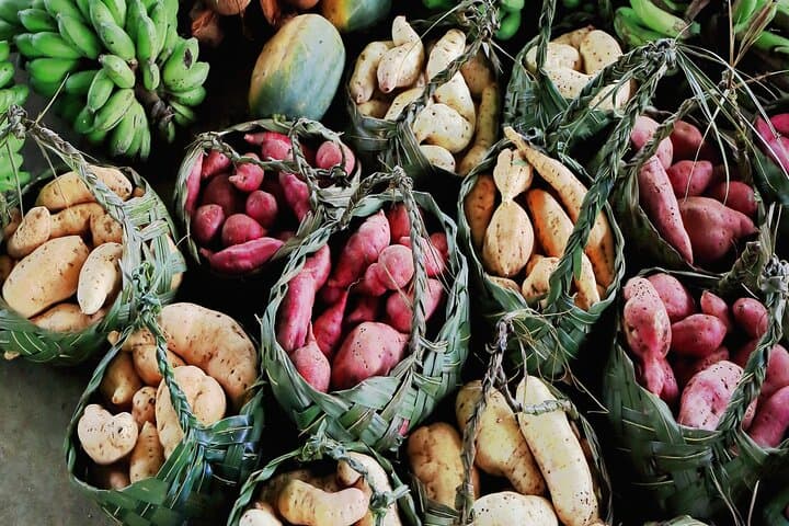 Port Vila Food Tour: Markets, Kava & Chocolate Tasting photo 3