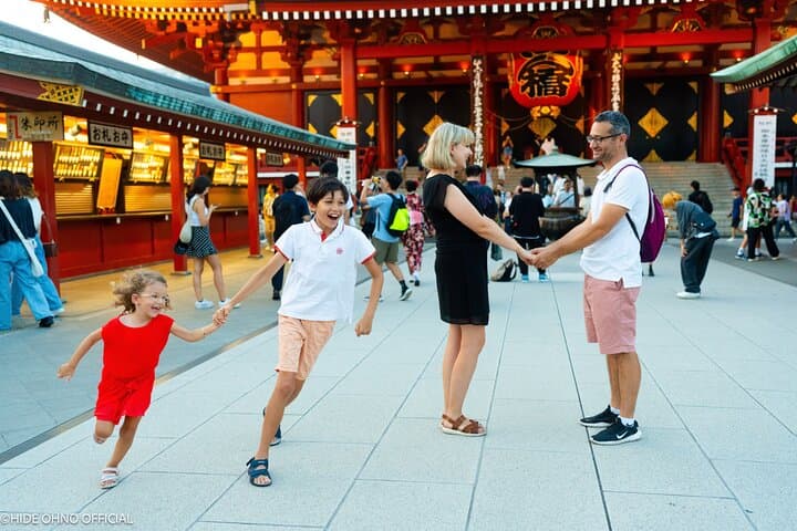 Private Tokyo Photo Experience: 2-Hour Professional Photo Shoot in Asakusa, Ginza, Shibuya & Shinjuku photo 6