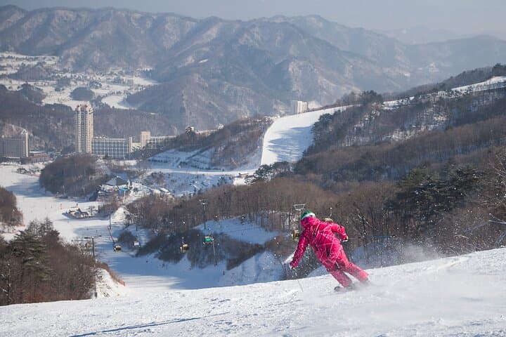 Phoenix Park Ski Escape: 3-Day Pyeongchang Ski & Snowboard Package from Seoul photo 5