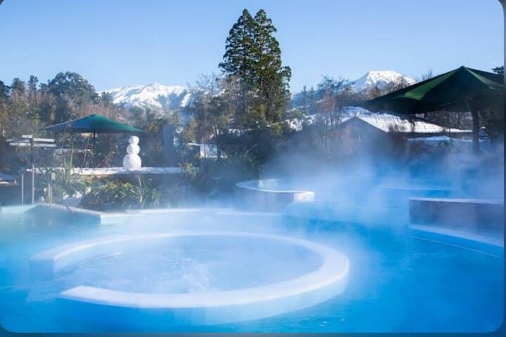 Hanmer Springs Hot Pools Day Trip from Christchurch — Thermal Baths & Alpine Trails photo 2