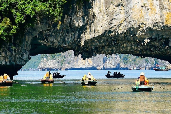 Halong Bay and Lan Ha Bay Premium Day Cruise from Hanoi photo 6