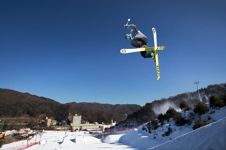 Phoenix Park Ski Escape: 3-Day Pyeongchang Ski & Snowboard Package from Seoul
